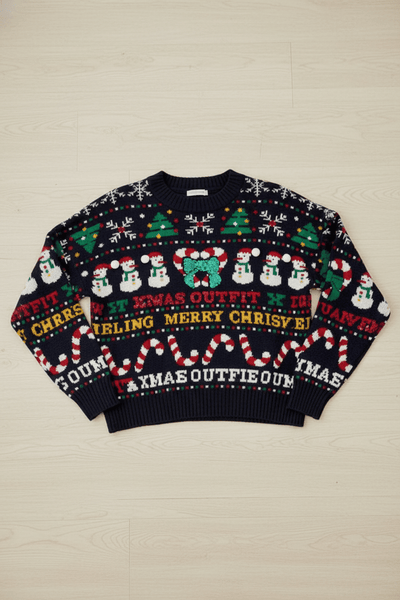 Ashford | Auri – Women’s Cropped Jacquard Knit Sweatshirt with Holiday Graphic - Ashford London Clothing