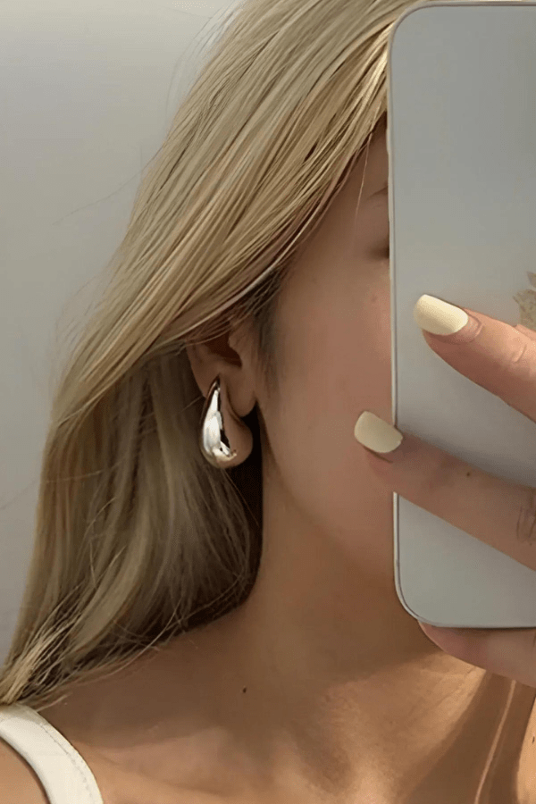 Ashford | Brooke – Raindrop Minimalist Everyday Earrings - Ashford London Clothing