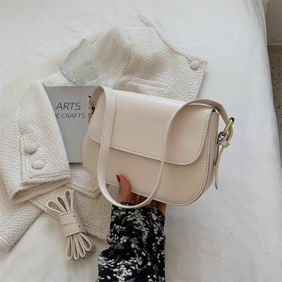 Ashford | Manon – Women’s Classic Shoulder Bag – Structured Design – Adjustable Strap - Ashford London Clothing