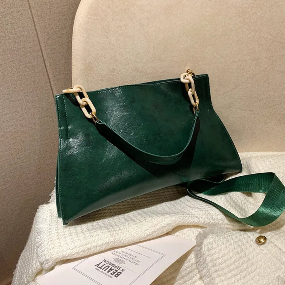 Ashford | Sigrid – Women’s Glossy Chain - Link Handbag – PU Leather – Spacious Interior - Ashford London Clothing
